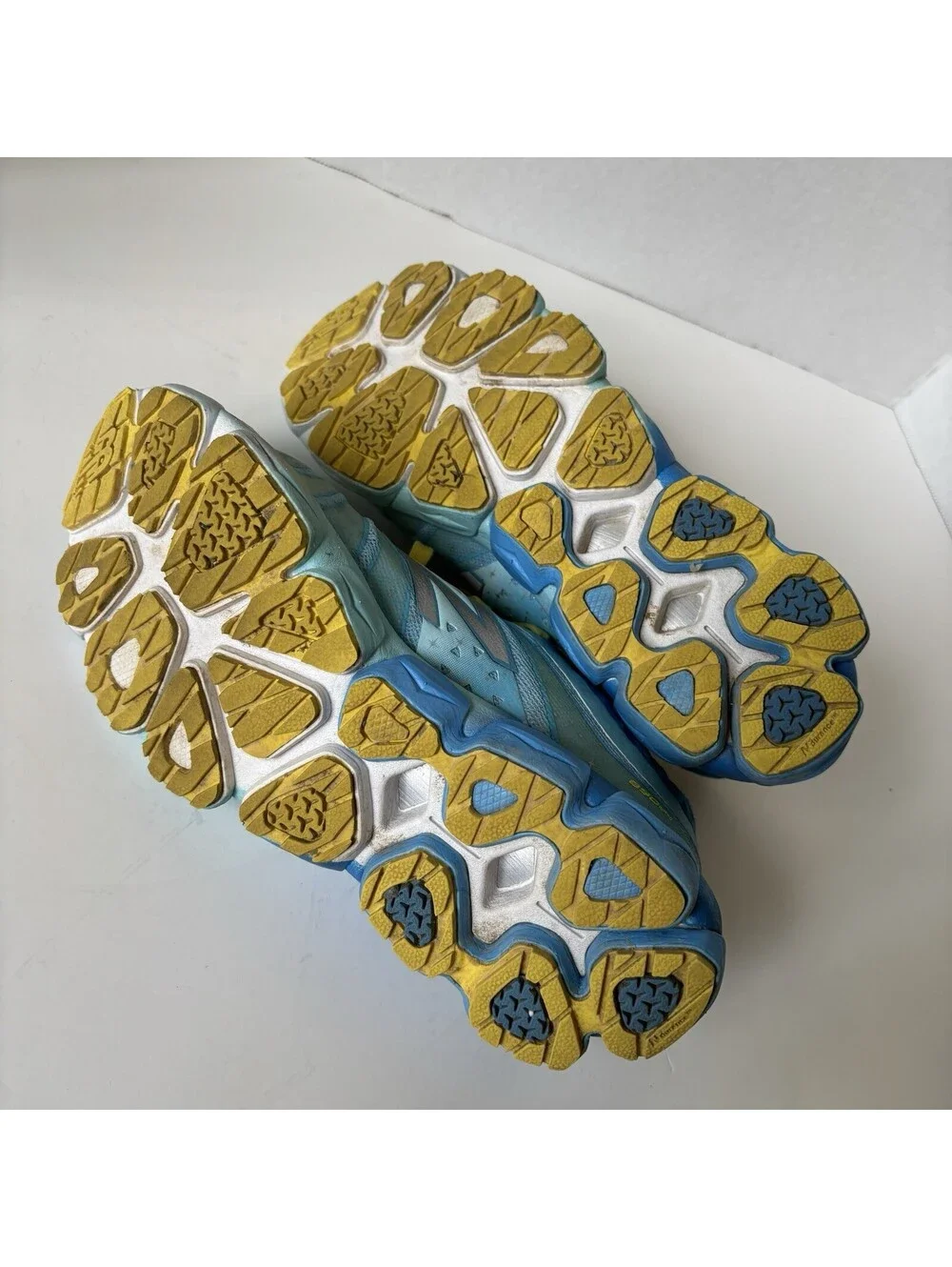 New Balance women new